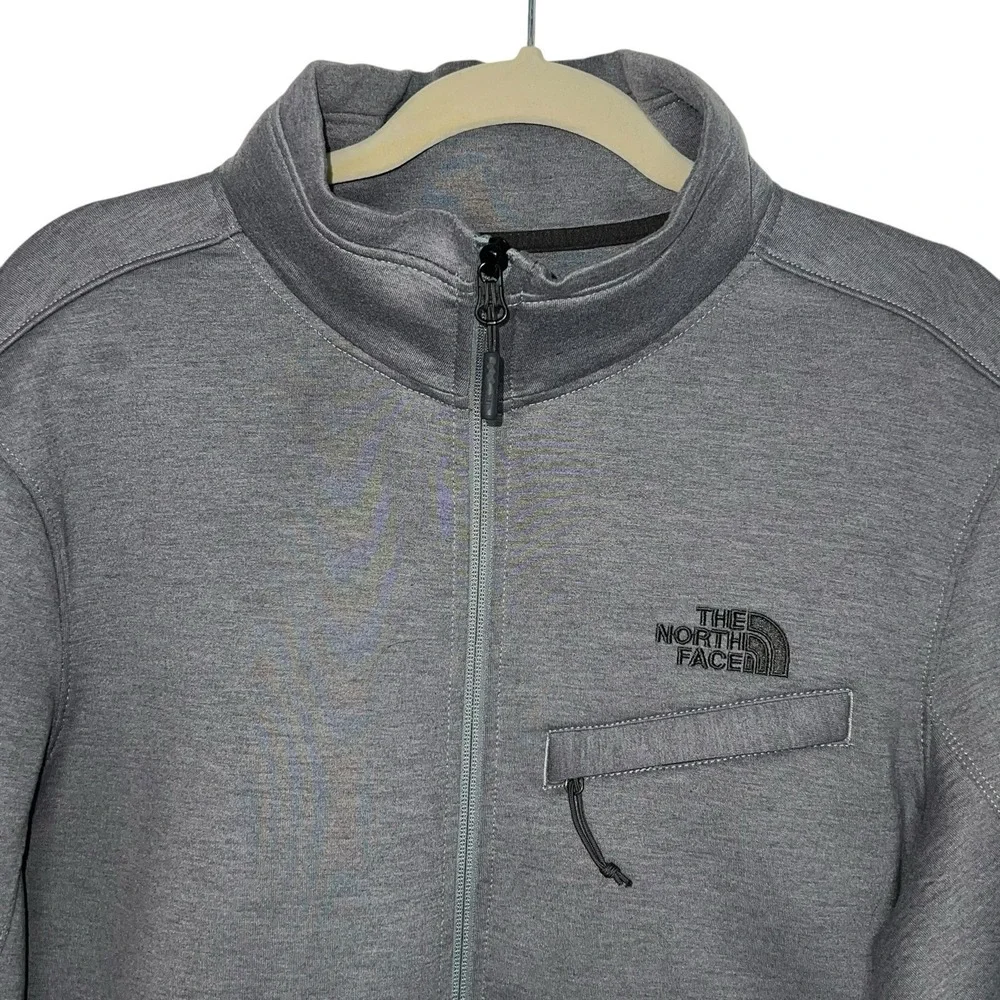 The North Face Thermal 3D Full Zip Jacket Mens‎ Size Large Gray & Black NF0A2TDD